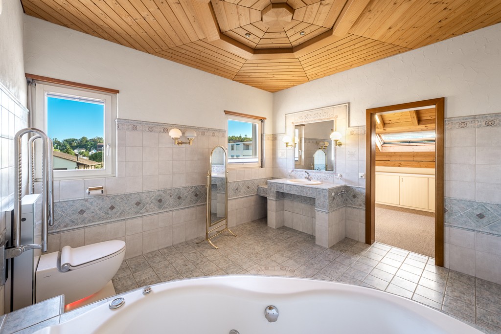 Badezimmer Dachwhg