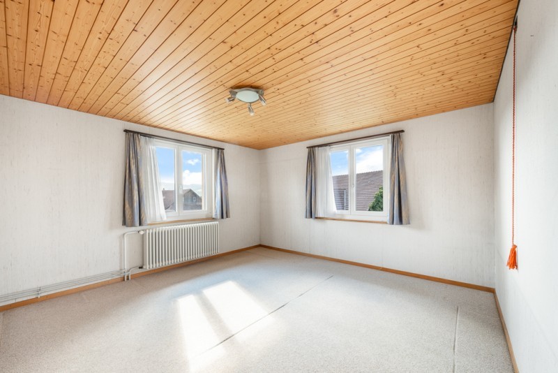 Zimmer 1 OG